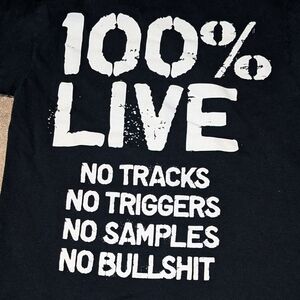 Buckcherry 100% Live Men's Small Ladies Medium Tee